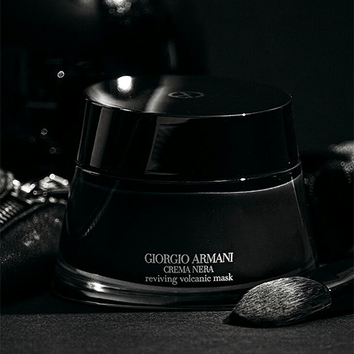 Giorgio Armani Crema Nera Notte Nera Volcanic Mask AU | Adore Beauty