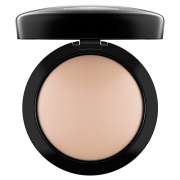 M.A.C Cosmetics Mineralize Skinfinish Natural