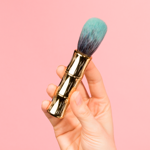 Benefit Hoola Bronzing & Contouring Brush + Free Post