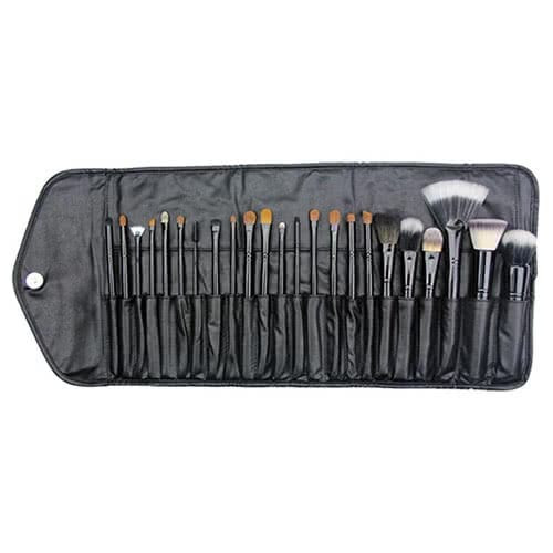 A complete eyeshadow brush kit, to prepare you for any situation