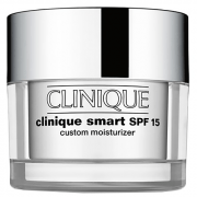 Clinique Smart SPF 15 Custom-Repair Moisturizer - Dry Combination Skin