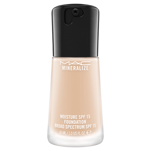 M.A.C Cosmetics Mineralize Moisture SPF15 Foundation