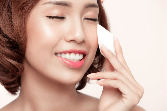 Benefits of BB Cream for Sensitive, Acne-Prone Skin
