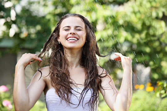 Should I Wear Waterproof Foundation Every Day?