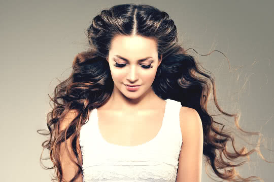 When Do I Need to Use a Clarifying Shampoo?
