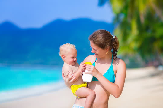 What natural sunscreen brands are safe for my baby?