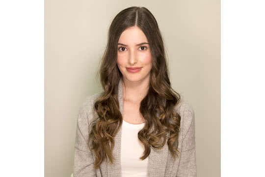 What Straightener Plate Size Is Best for My Hair?