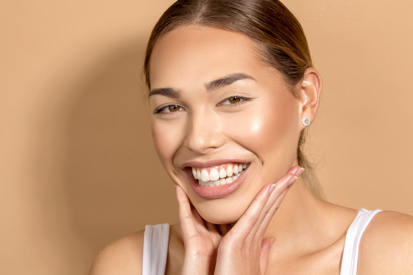 What Bronzer is Best for Medium or Olive Skin?