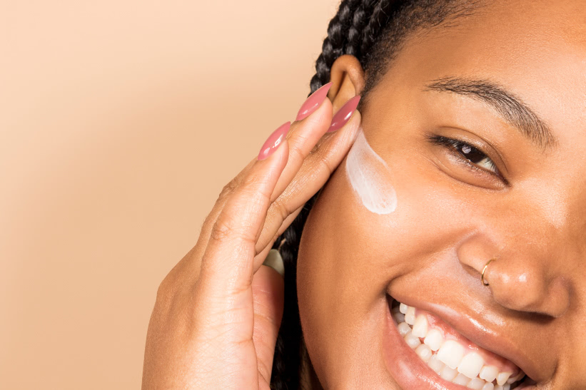 How Much Primer Should I Use on My Face?