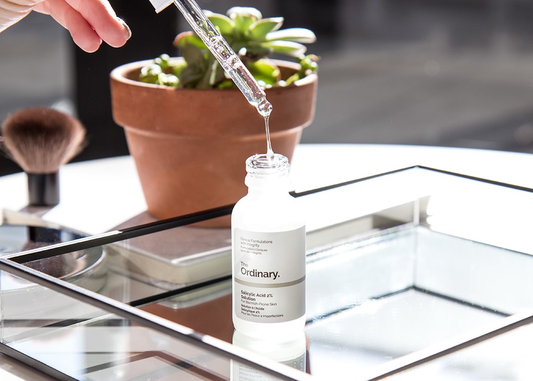 Hyaluronic Acid Is the Ingredient You Need for Firmer, Younger-Looking Skin pictures photo Hyaluronic Acid Is the Ingredient You Need for Firmer, Younger-Looking Skin