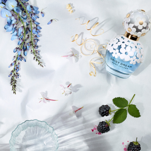 MARC JACOBS Daisy Dream Eau de Toilette Rollerball 10ml AU Adore - Main Image