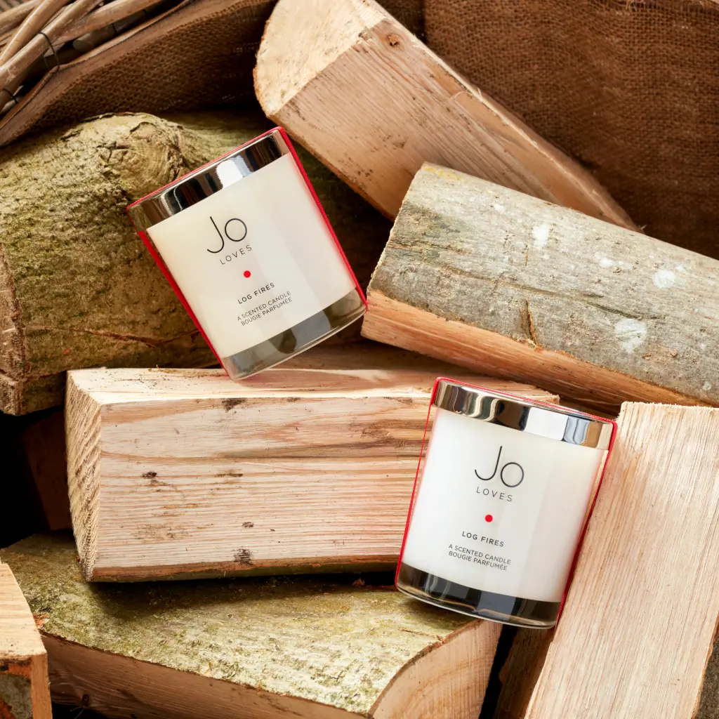 Jo Loves Log Fires A Home Candle 185g