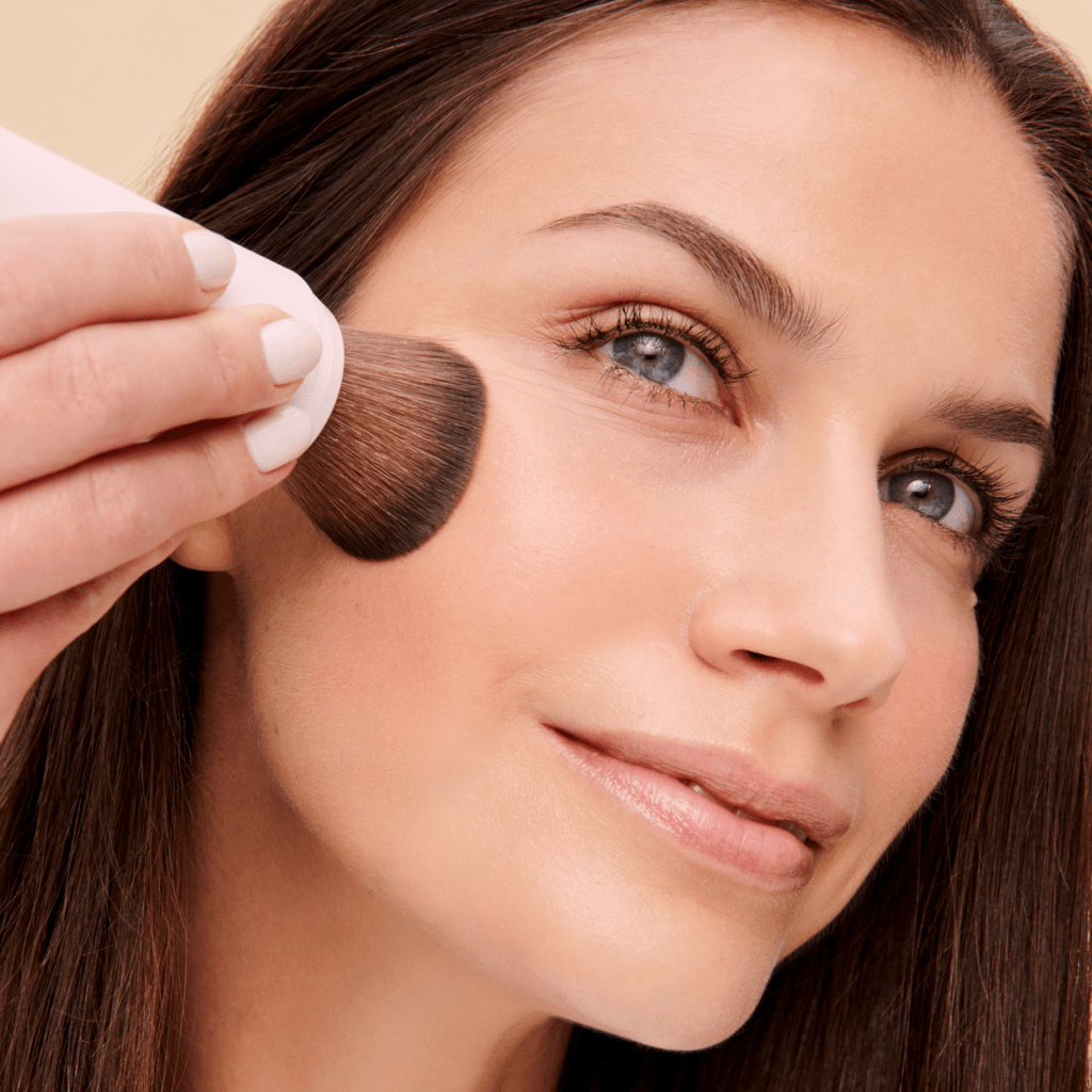 Jane Iredale Amazing Base Refillable Brush AU Adore Beauty