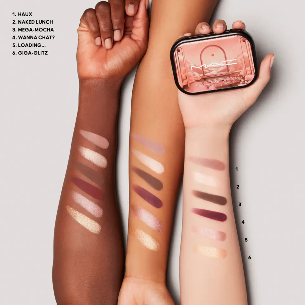 M.A.C Cosmetics Connect In Colour - Eyes X6 Embedded In Burgundy