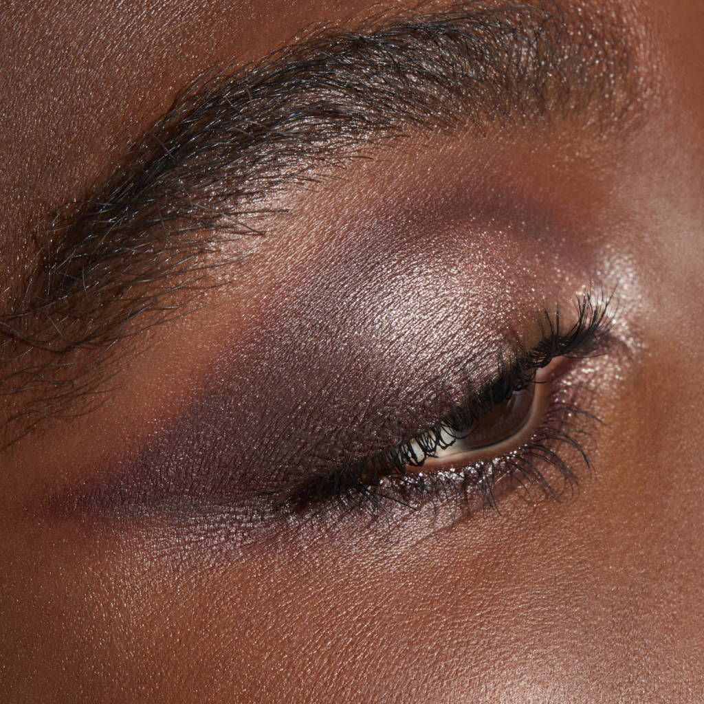 M.A.C Cosmetics Connect In Colour - Eyes X6 Embedded In Burgundy