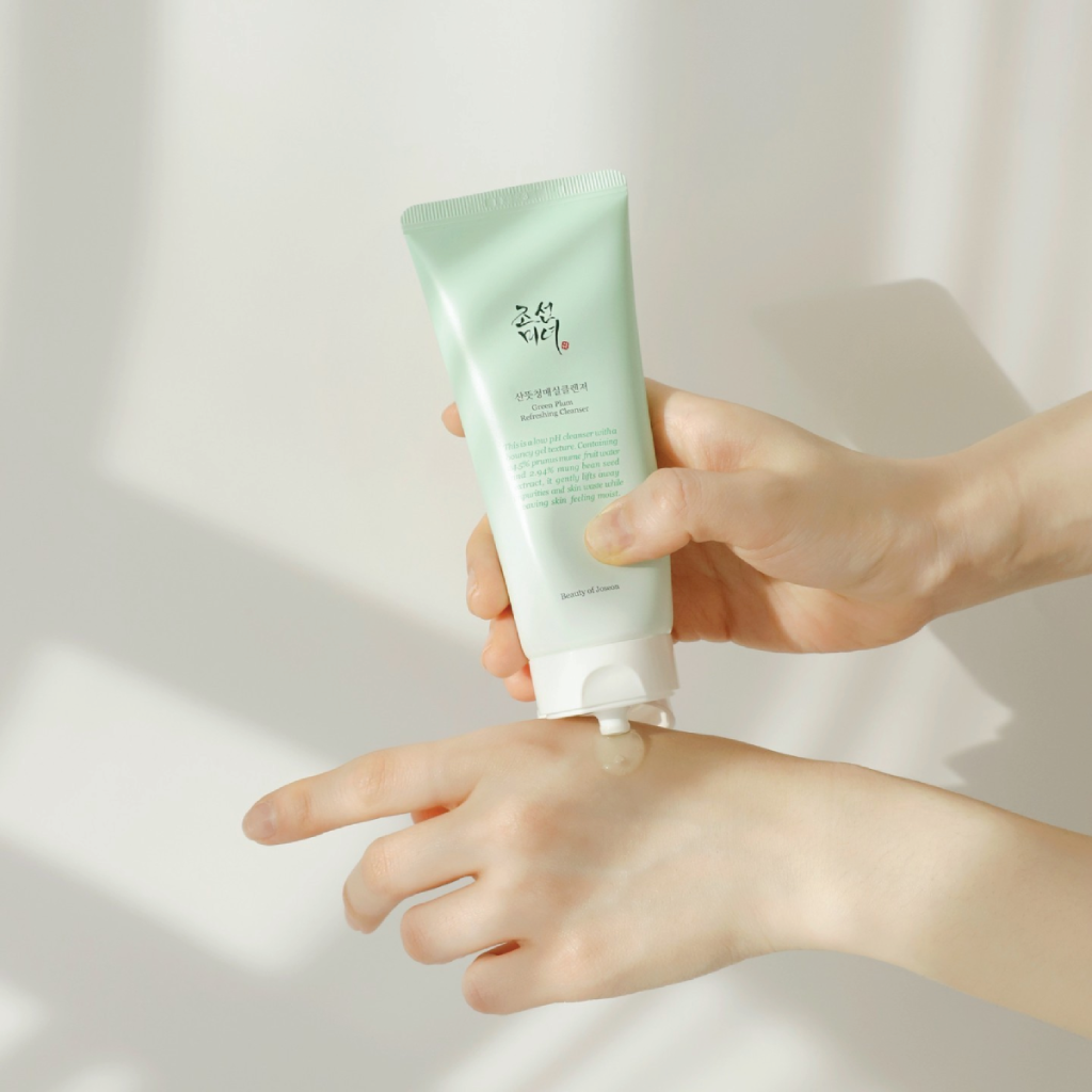 BEAUTY OF JOSEON Green Plum Refreshing Cleanser