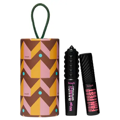 A Makeup Gifts for Tweens Who Love Long Lashes