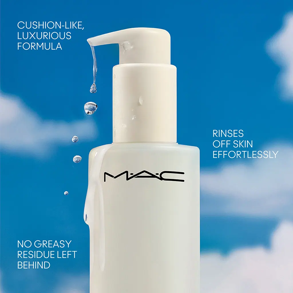 M.A.C Cosmetics Hyper Real Fresh Canvas Cleansing Oil 200ml