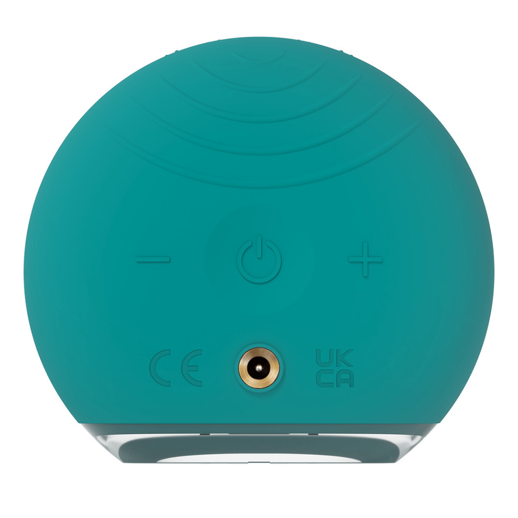Foreo_LUNA_4_Go_Evergreen_back.png