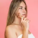 Kahlia Skin Rose Quartz Vibrating Beauty Roller