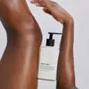 Hunter Lab Exfoliating Hand & Body Wash 550ml