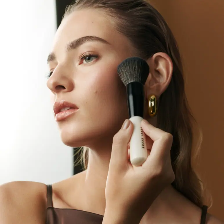 Bobbi Brown Bronzing Powder - CONFIG ONLY