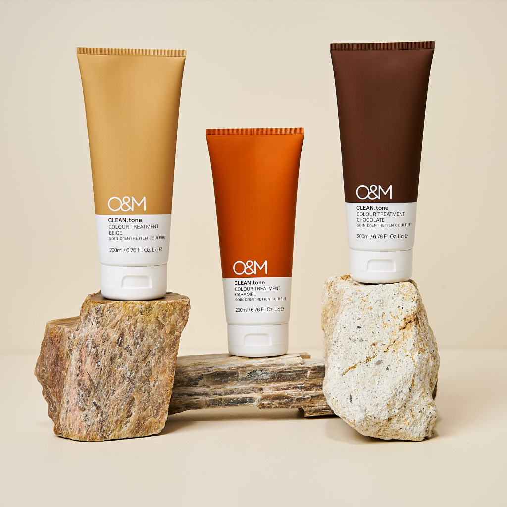O&M CLEAN.tone Beige Color Treatment 200ml