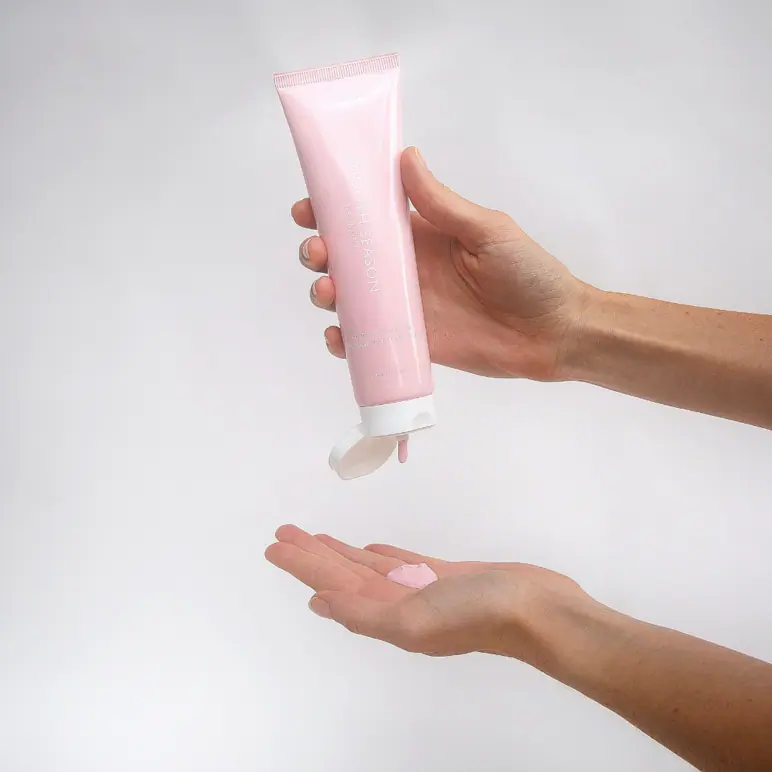 SALT BY HENDRIX Smooth Season - Gentle Body Exfoliant