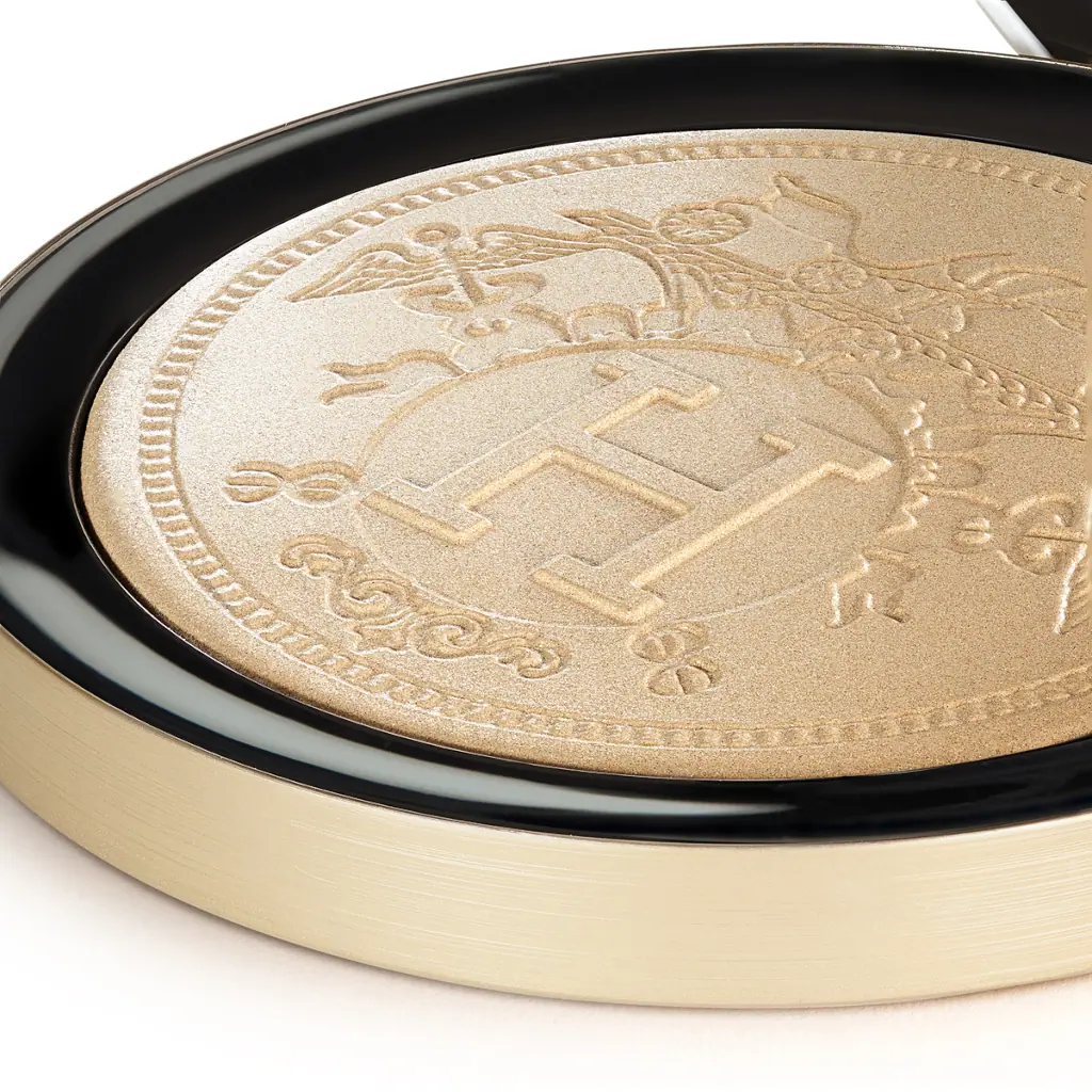 HERMES POUDRE D'ORFÈVRE 7g HERMES Poudre d'Orfevre Limited Edition Face and Eye Illuminating