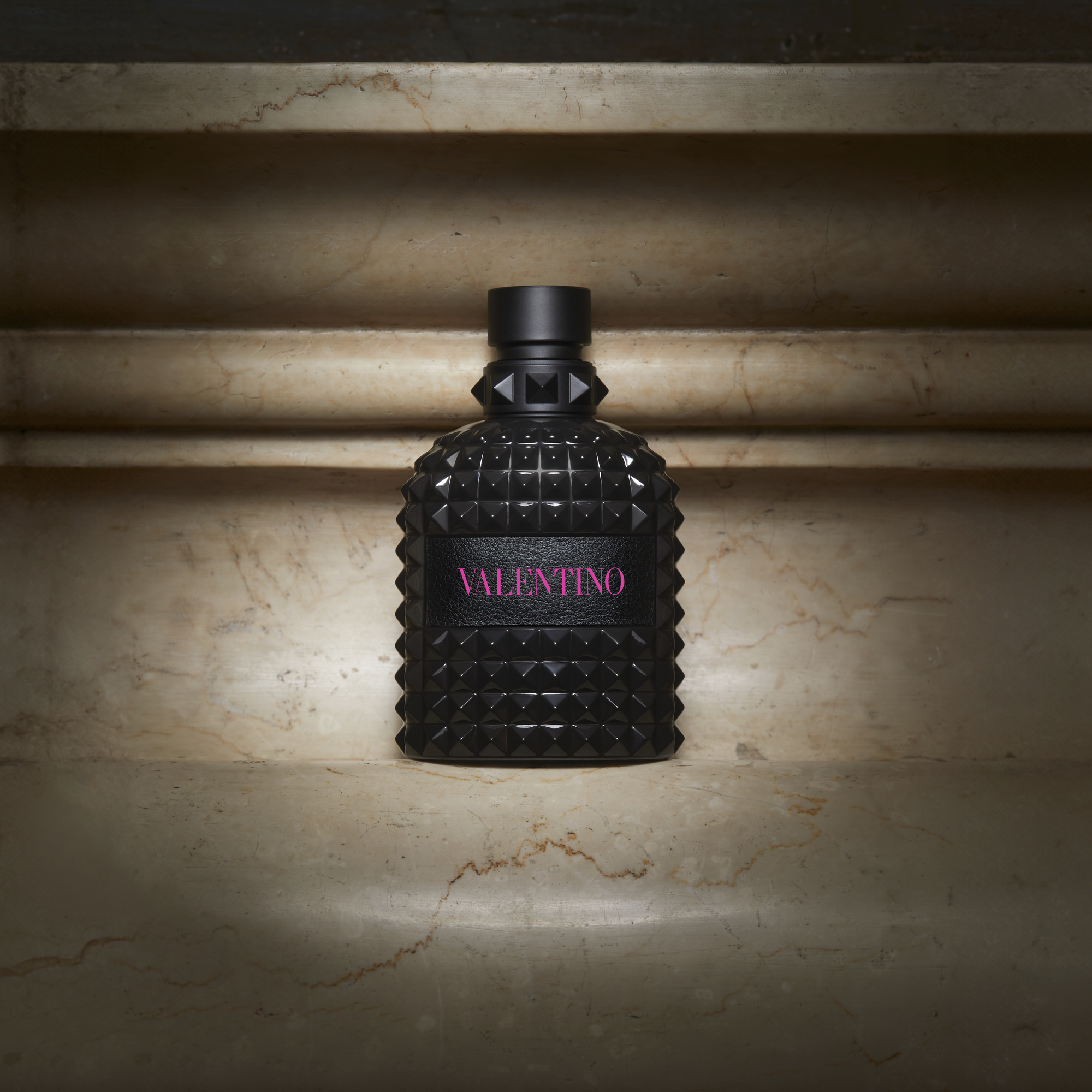 Uomo Born In Roma Extradose