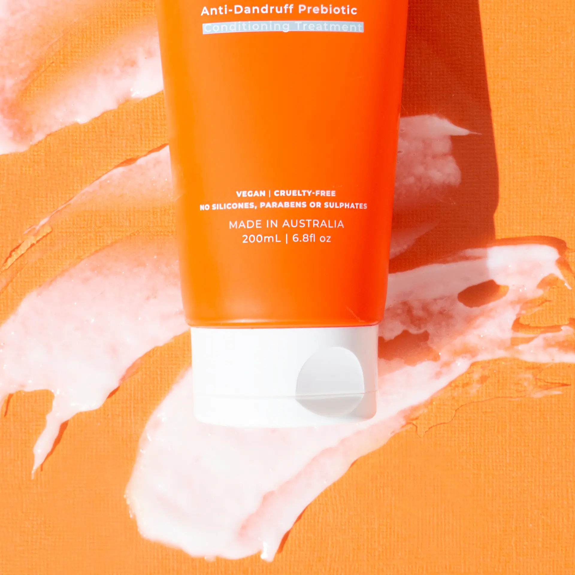STRAAND The Crown Boost Anti-Dandruff Prebiotic Conditioning Treatment