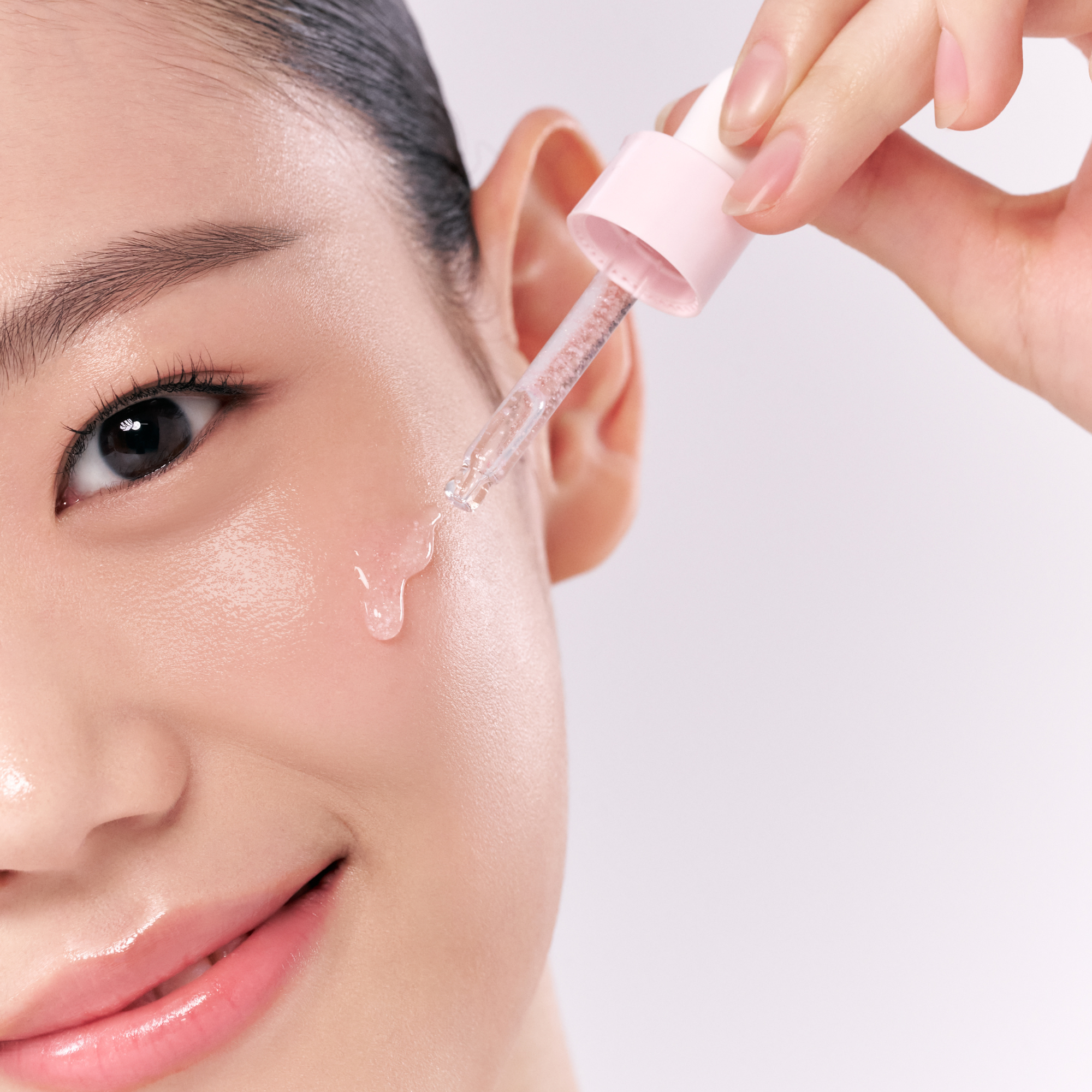 Laneige Glowy Makeup Serum 30ml 