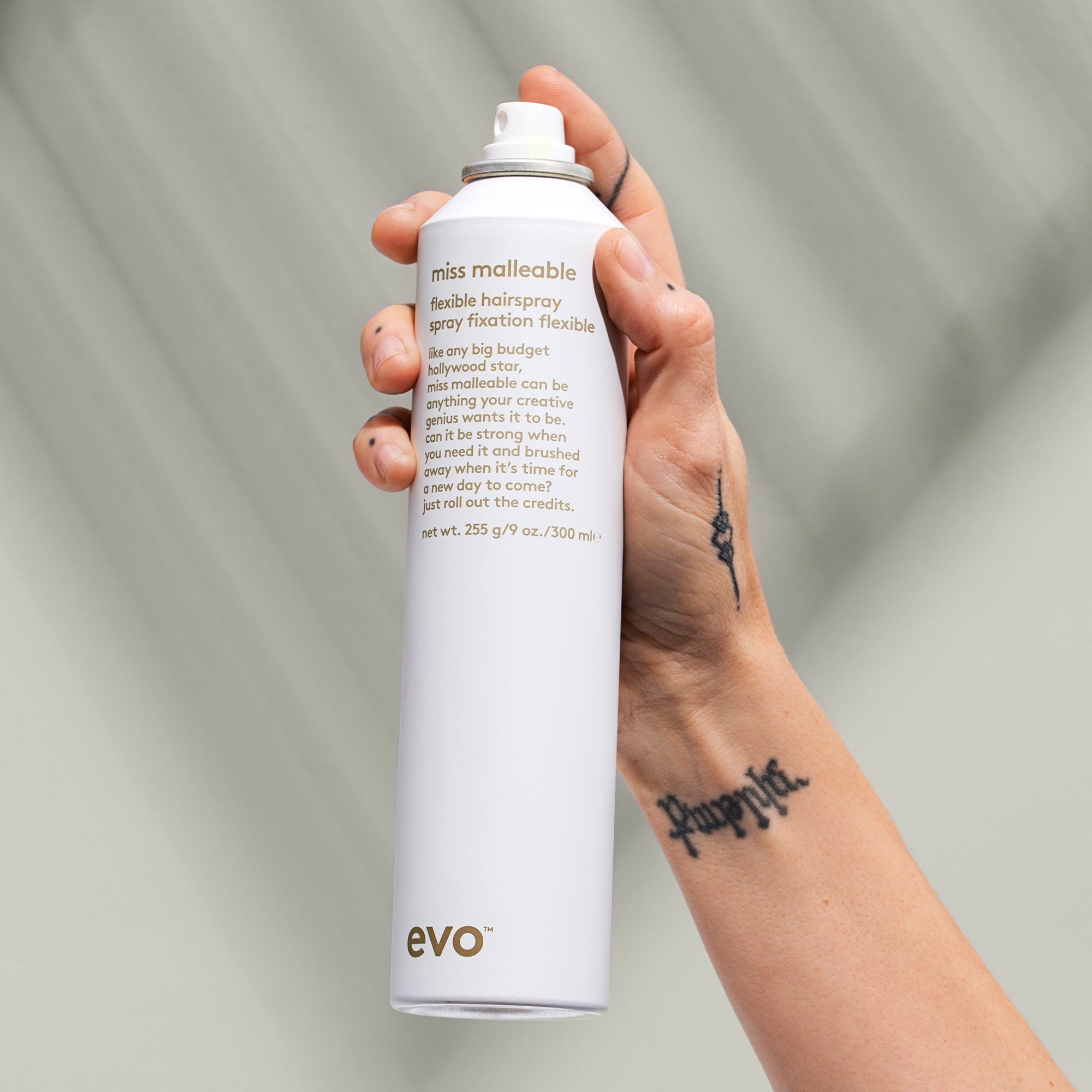 evo miss malleable flexible hairspray