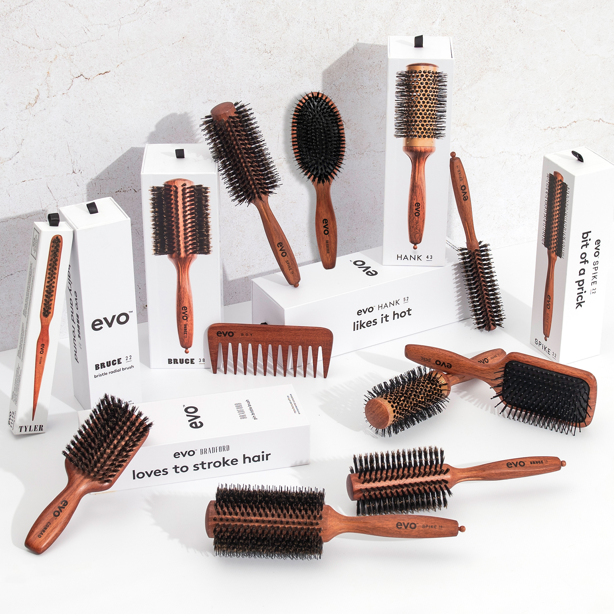 evo Bruce 38 Natural Boar Bristle Brush