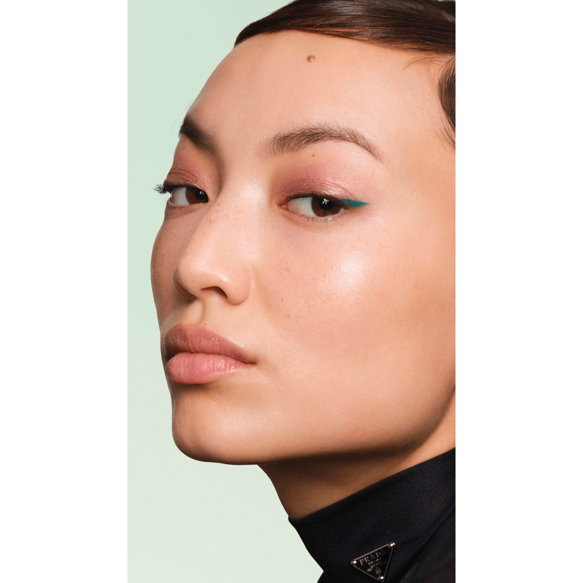 Prada Dimensions Durable Multi-Effect Eyeshadow Refill
