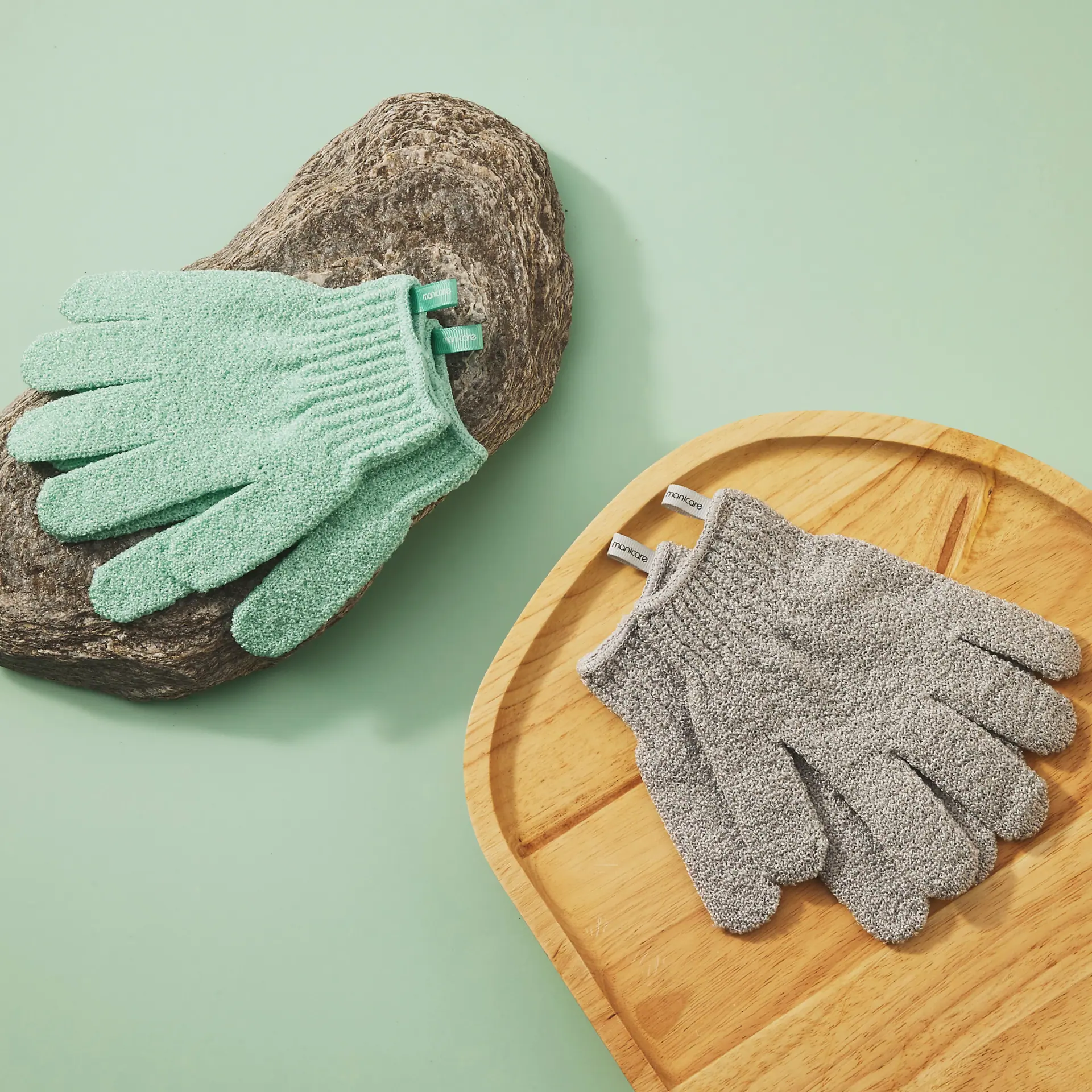 Manicare Eco Exfoliating Gloves