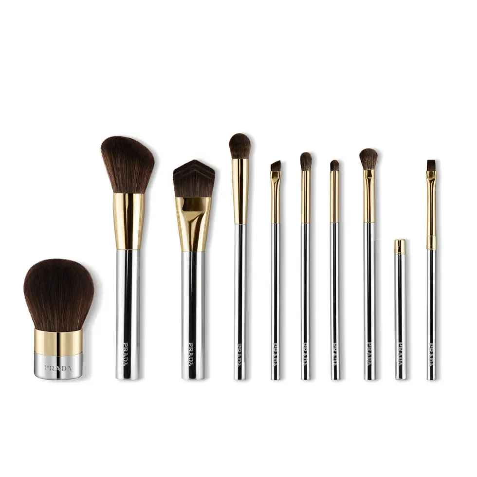 プラダ PRADA ブレンディングブラシ　05 NEUTRI 05 Eye blending brush | PRADA