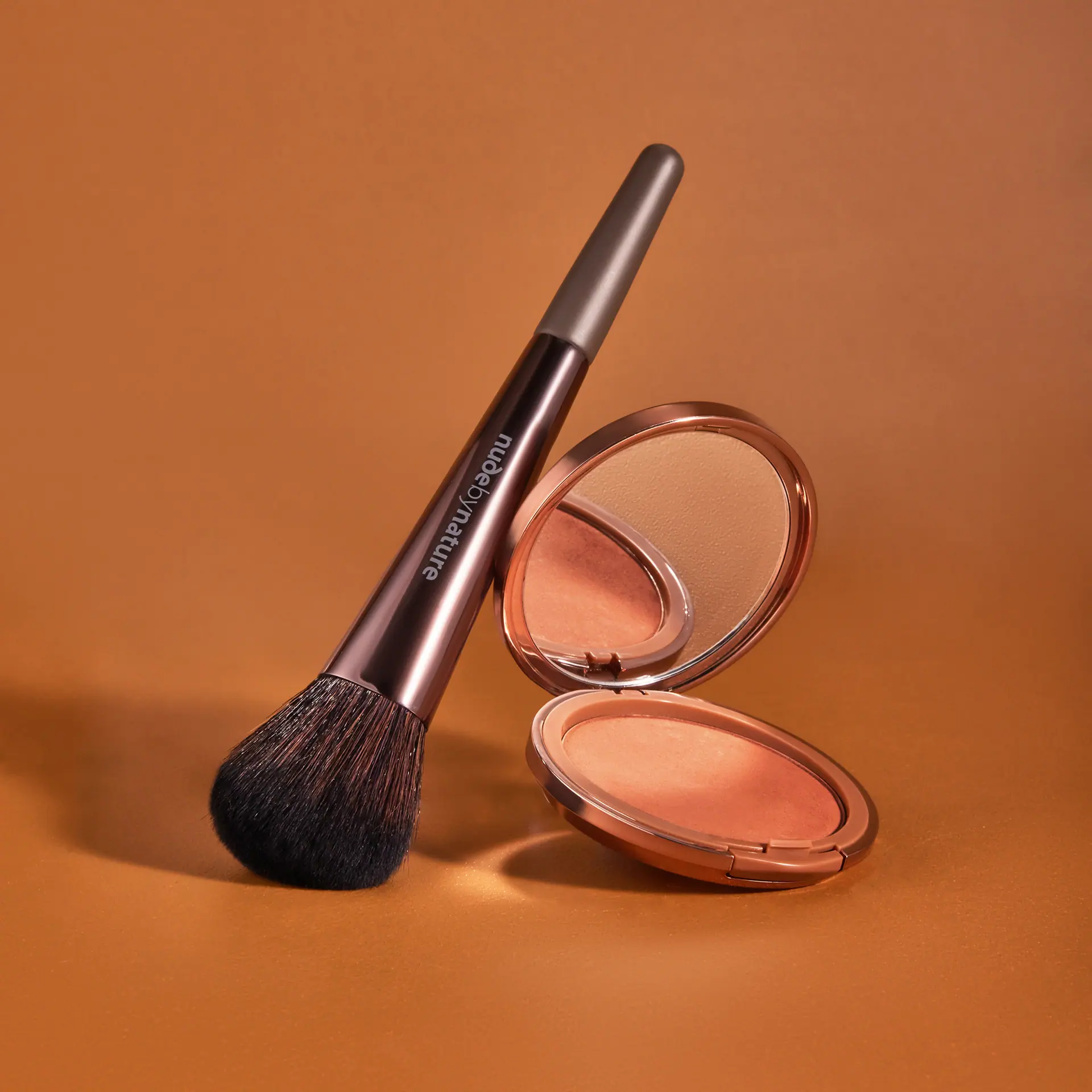 Nude by Nature Matte Pressed Bronzer 01 Bondi Bronze 10g