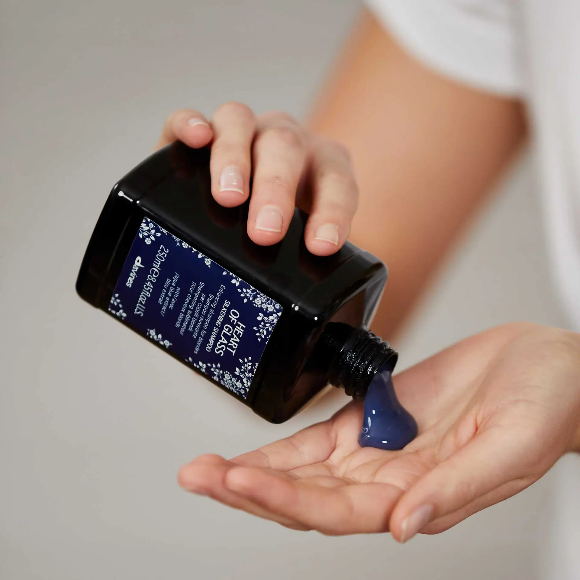 Davines HEART OF GLASS Blonde Silkening Repair Shampoo 250ml