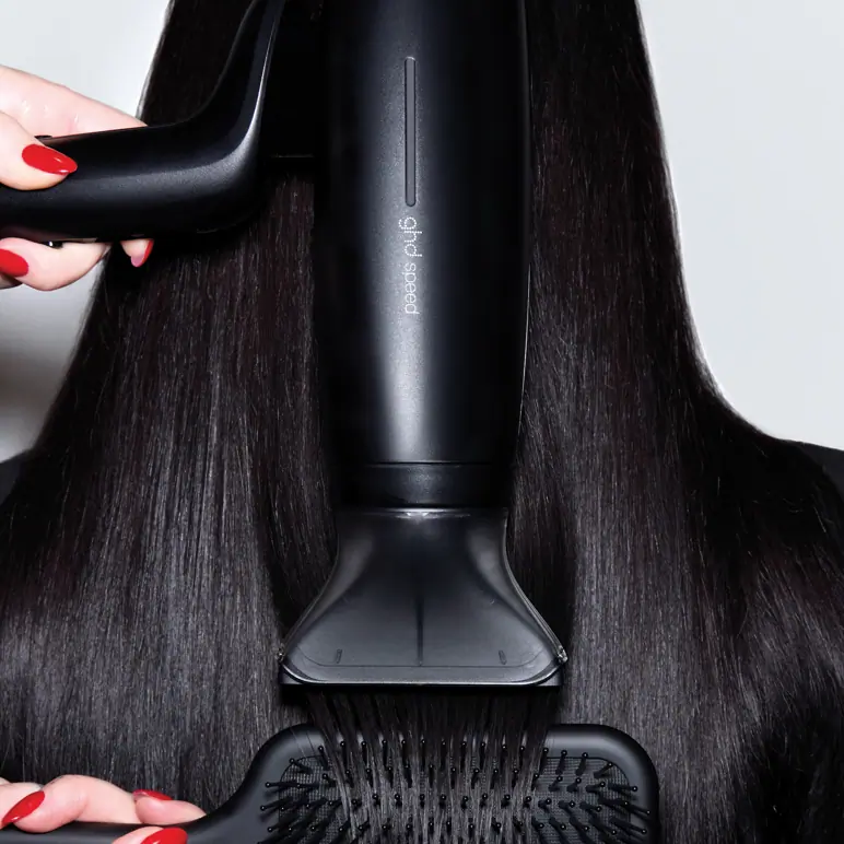 GHD Speed Halo Wide Smoothing Concentrator