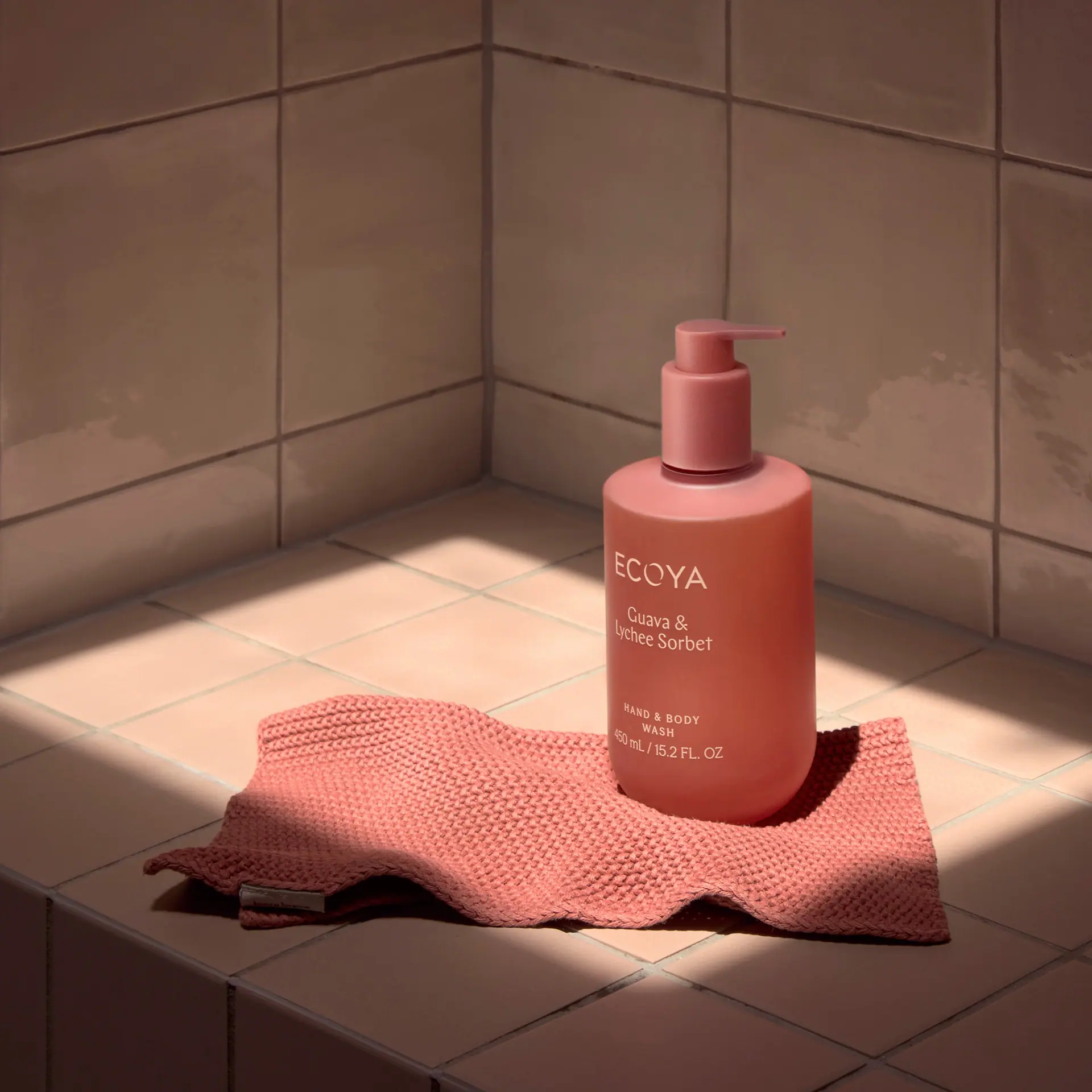 ECOYA Hand & Body Wash Guava & Lychee Sorbet 450ml