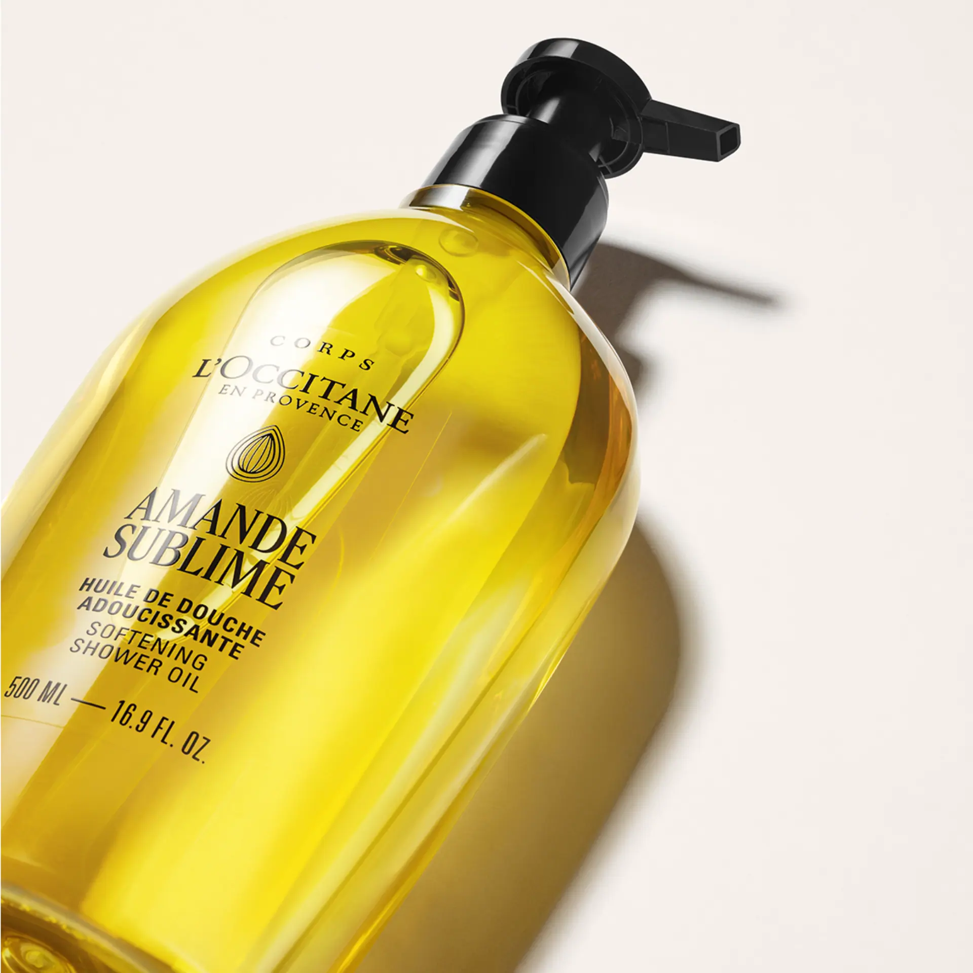 L'Occitane Almond Shower Oil 500ml