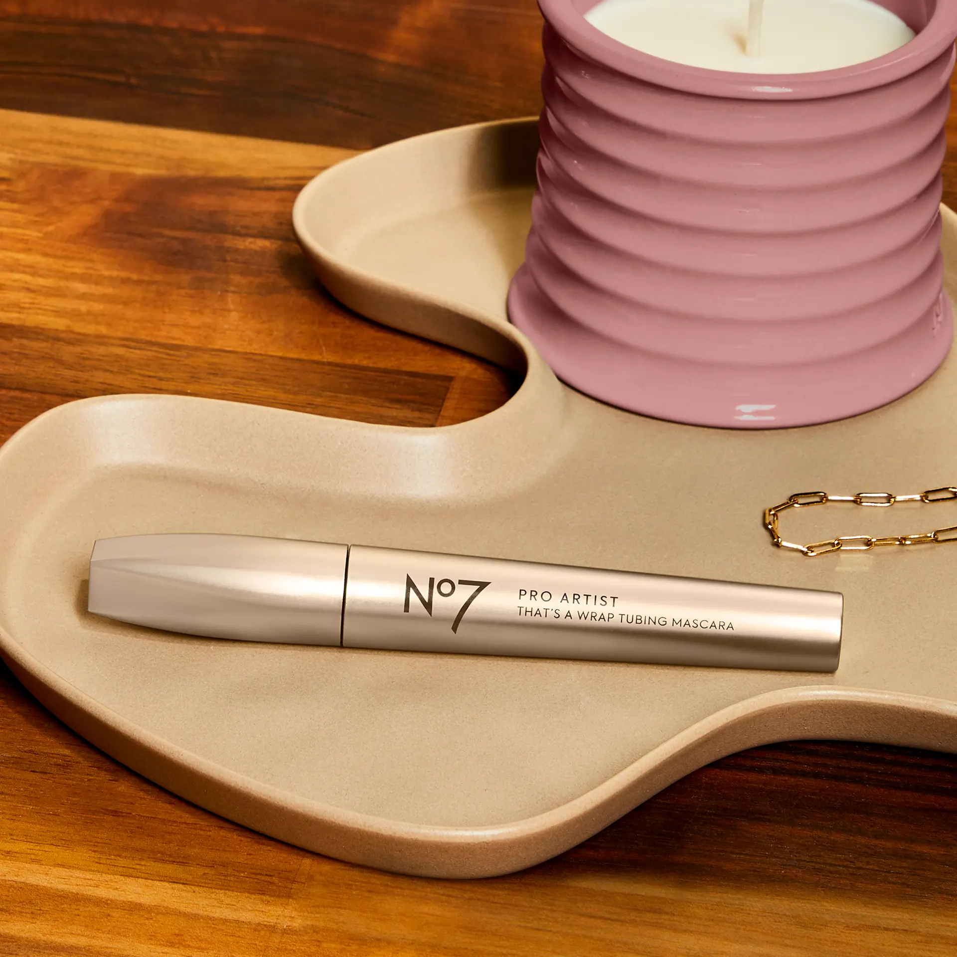 No7 Pro Artist That's A Wrap Tubing Mascara