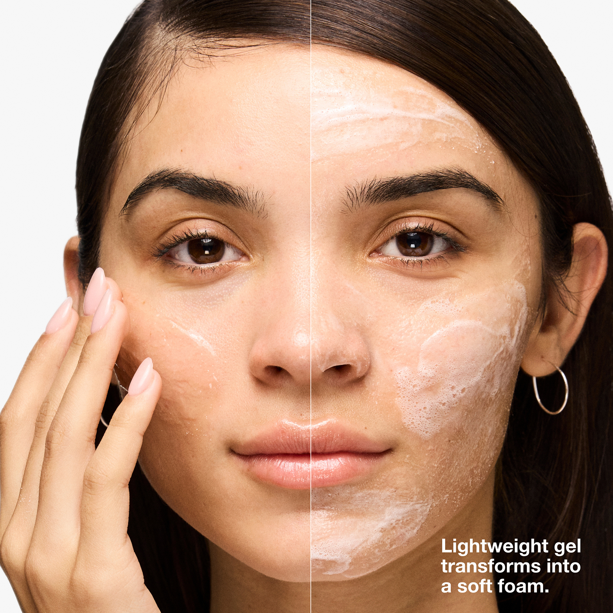 Clinique Moisture Surge Exfoliating Glow Cleanser